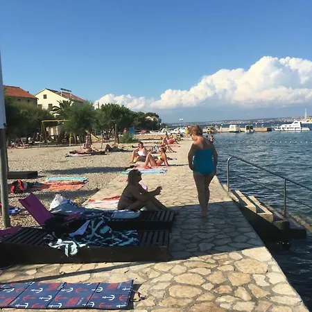 Apart Mani Di Lauro Apartman