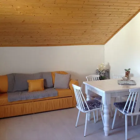 Apartment Apart Mani Di Lauro *